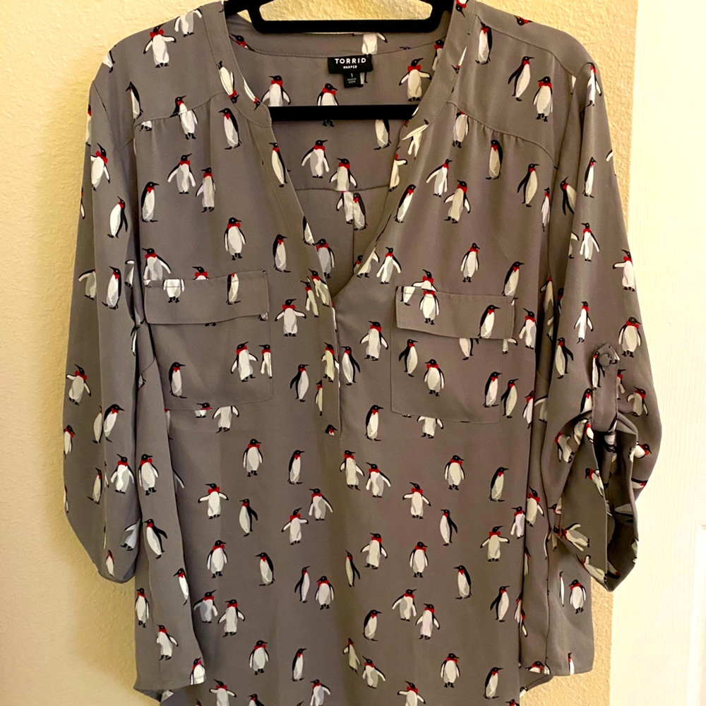 {torrid} grey + penguin pattern Harper